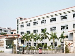 深圳五金冲压厂，五金加工机械手操作9